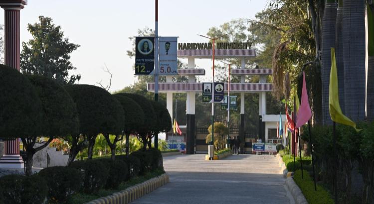 Top Benefits of Pursuing Higher Education